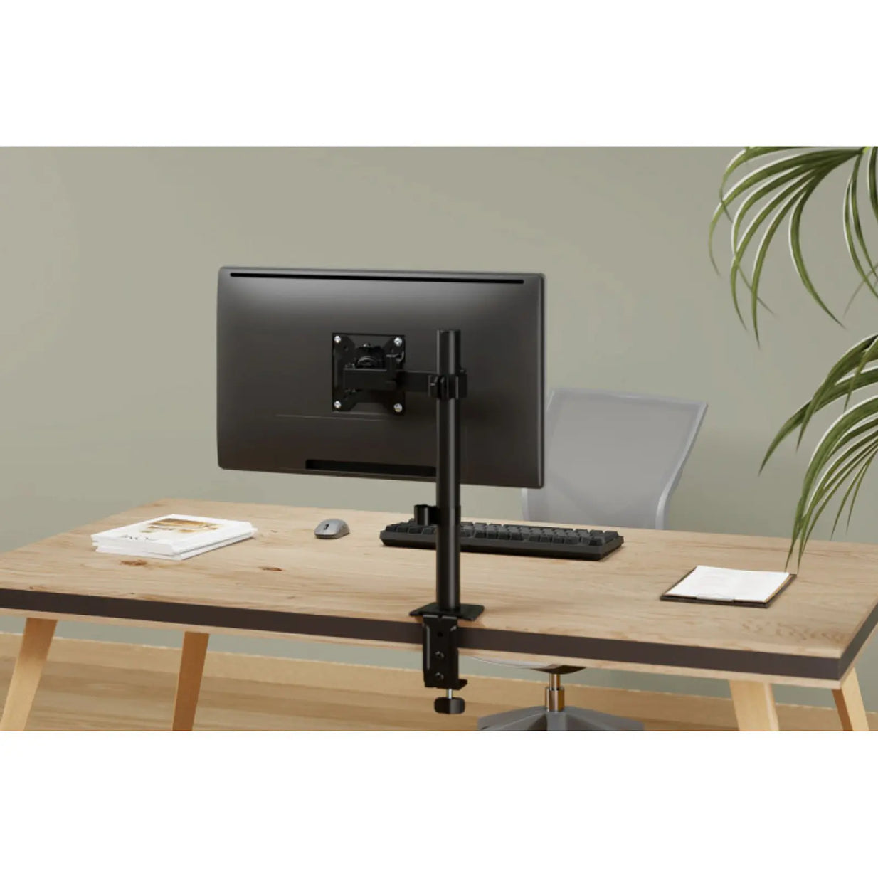 Soporte Articulado para Monitor 15-32" Utek UT-MTS300 10kg VESA