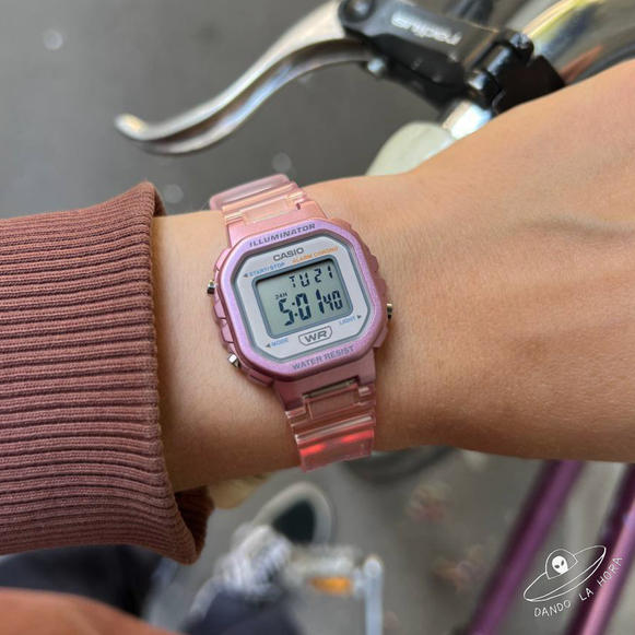 Reloj Casio LA 20WHS 4ADF