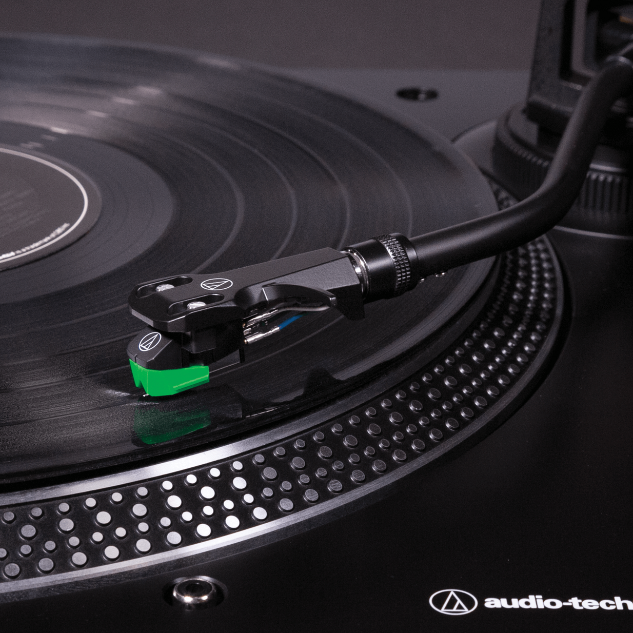 Tornamesa Audio-Technica AT-LP120XUSB-BK-C negra con USB