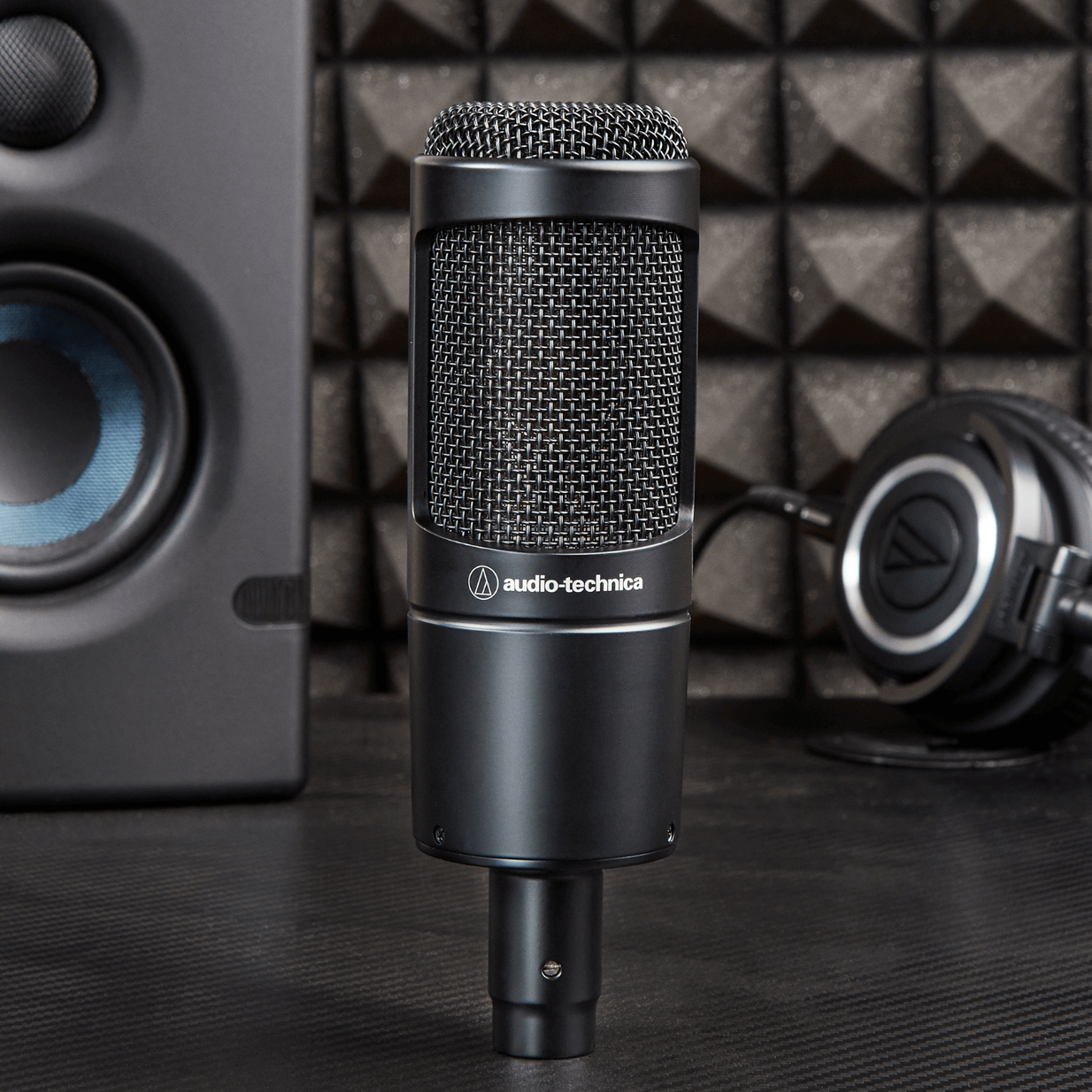 Micrófono condensador cardioide Audio-Technica AT2035 XLR