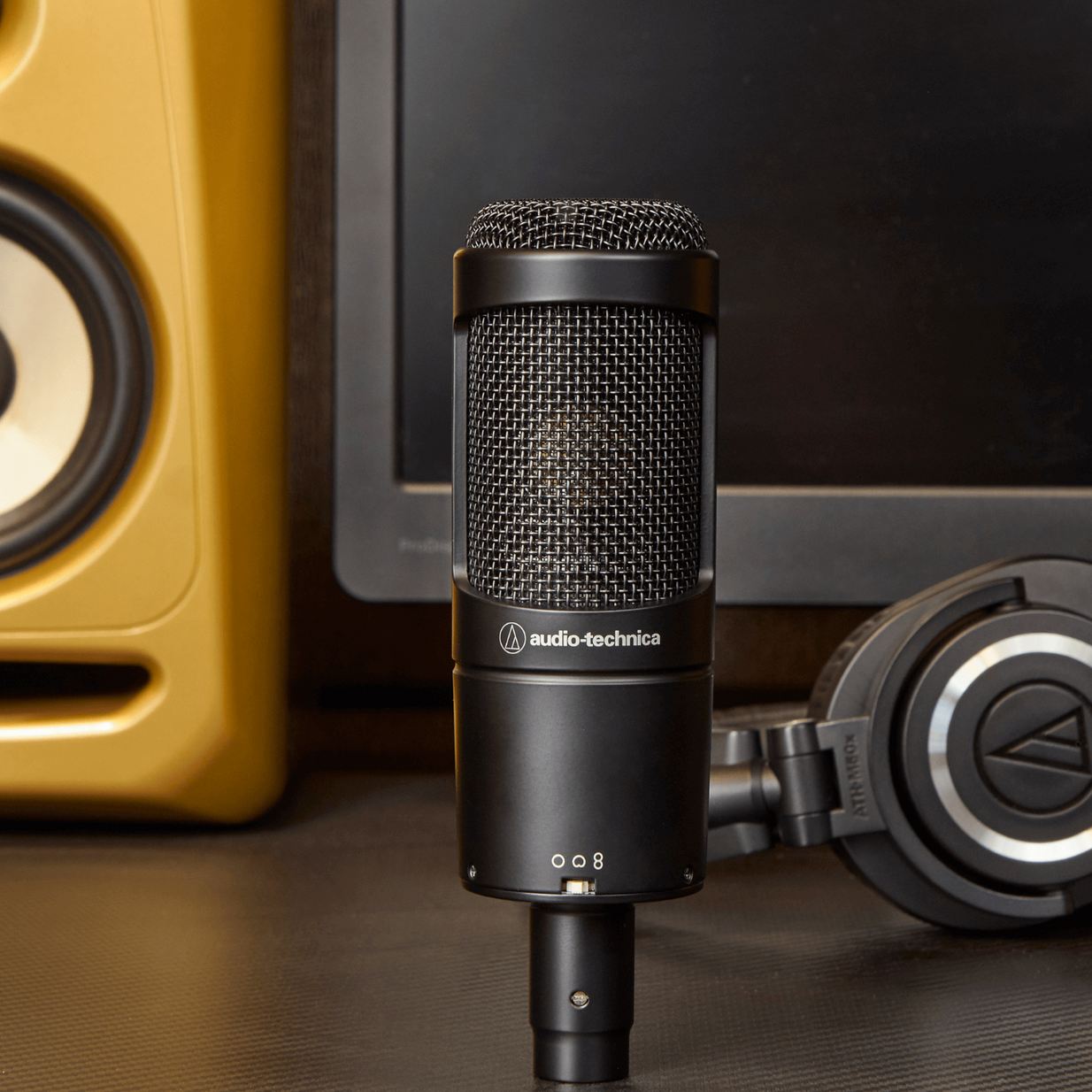 Micrófono condensador multipatrón Audio-Technica AT2050 XLR