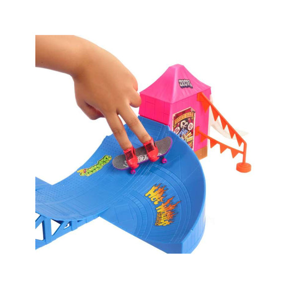 ULTIMATE SKATE PARK HOT WHEELS HGT95