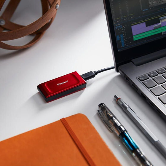SSD Externa Kingston XS1000 1TB USB 3.2 Gen 2 1050MB/s Pocket-Sized Roja