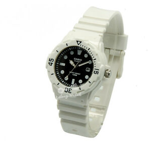 Reloj Casio LRW-200H-1EVDF